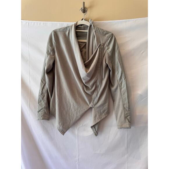 Anthropology - Blank NYC asymmetrical leather top size small for anthropology - Picture 3 of 4